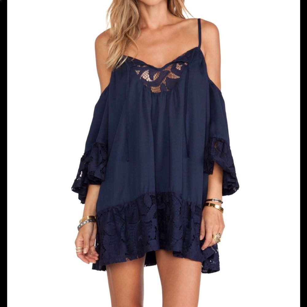 Cold shoulder dress Tularousa